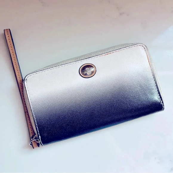 Coach Wristlet Leather Wallet - Picture 1 of 5